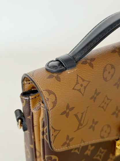 Louis Vuitton Monogram Pochette Metis