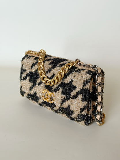Chanel Wool Tweed Lambskin Quilted Chanel 19 Coin Purse