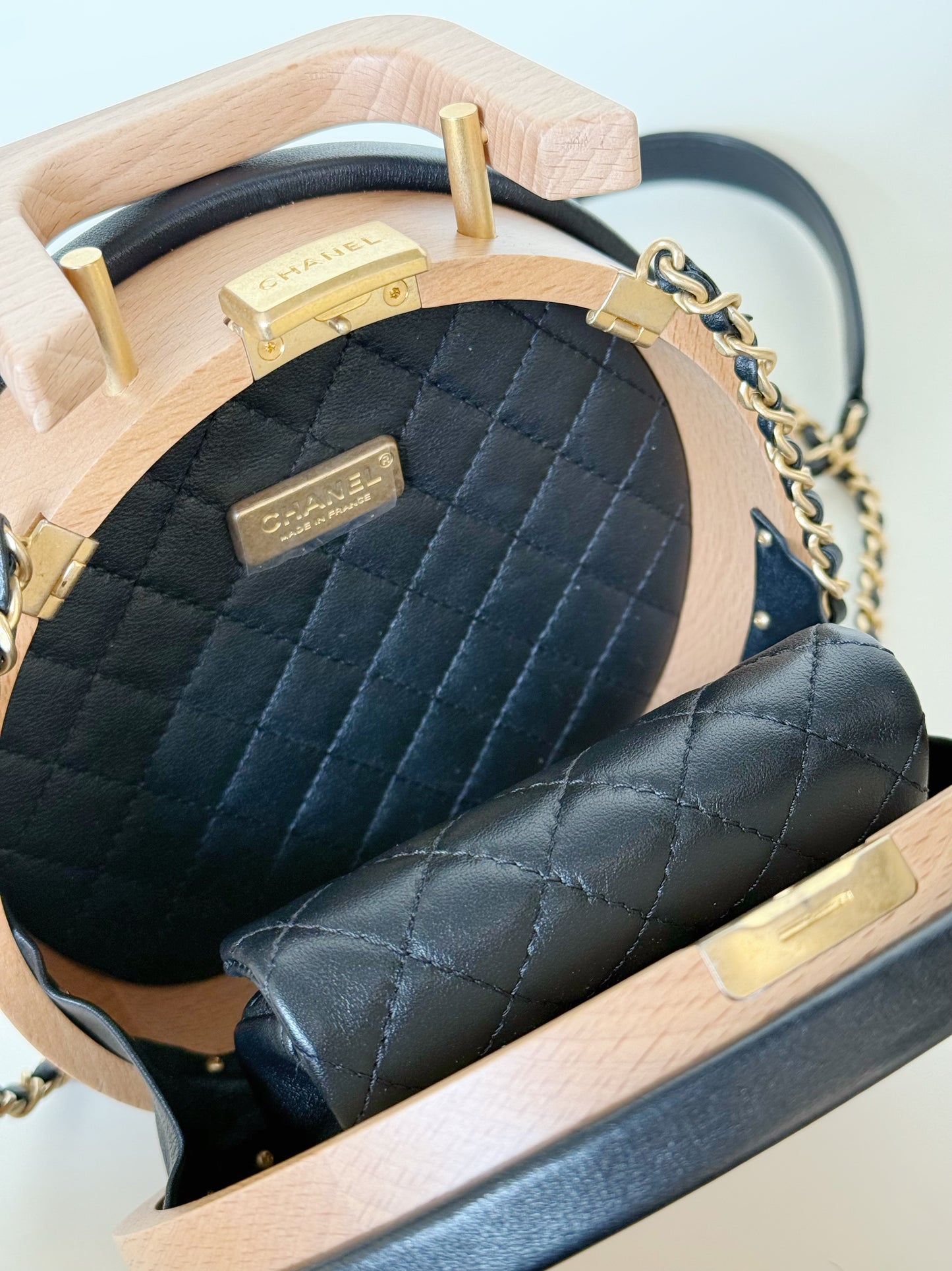 Chanel Lambskin Beechwood Round CC Vanity Case