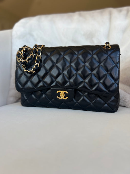 Chanel Classic Jumbo Double Flap
