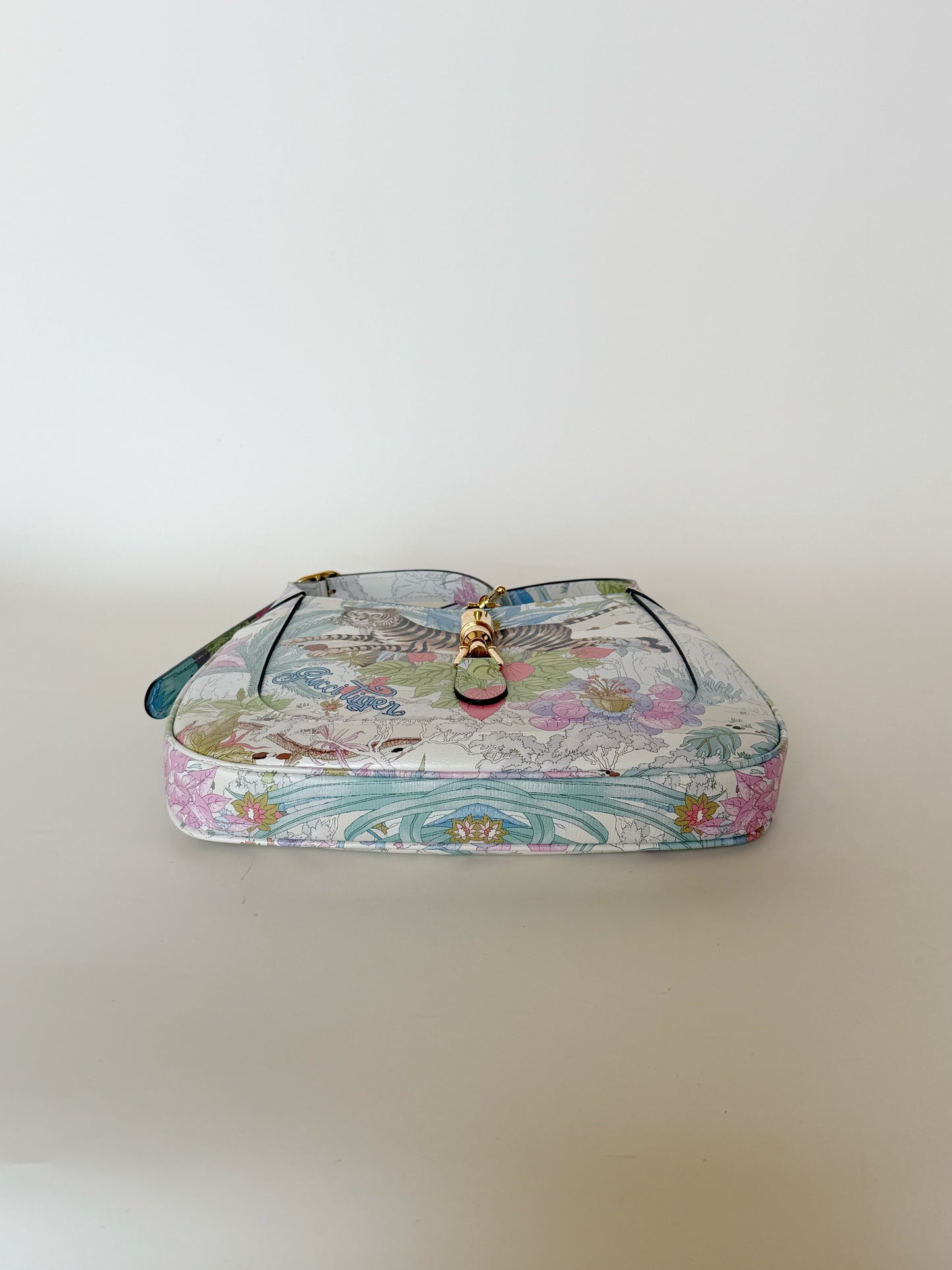 Gucci New Shanghai Calfskin Tiger Savanah Jackie 1961 Hobo