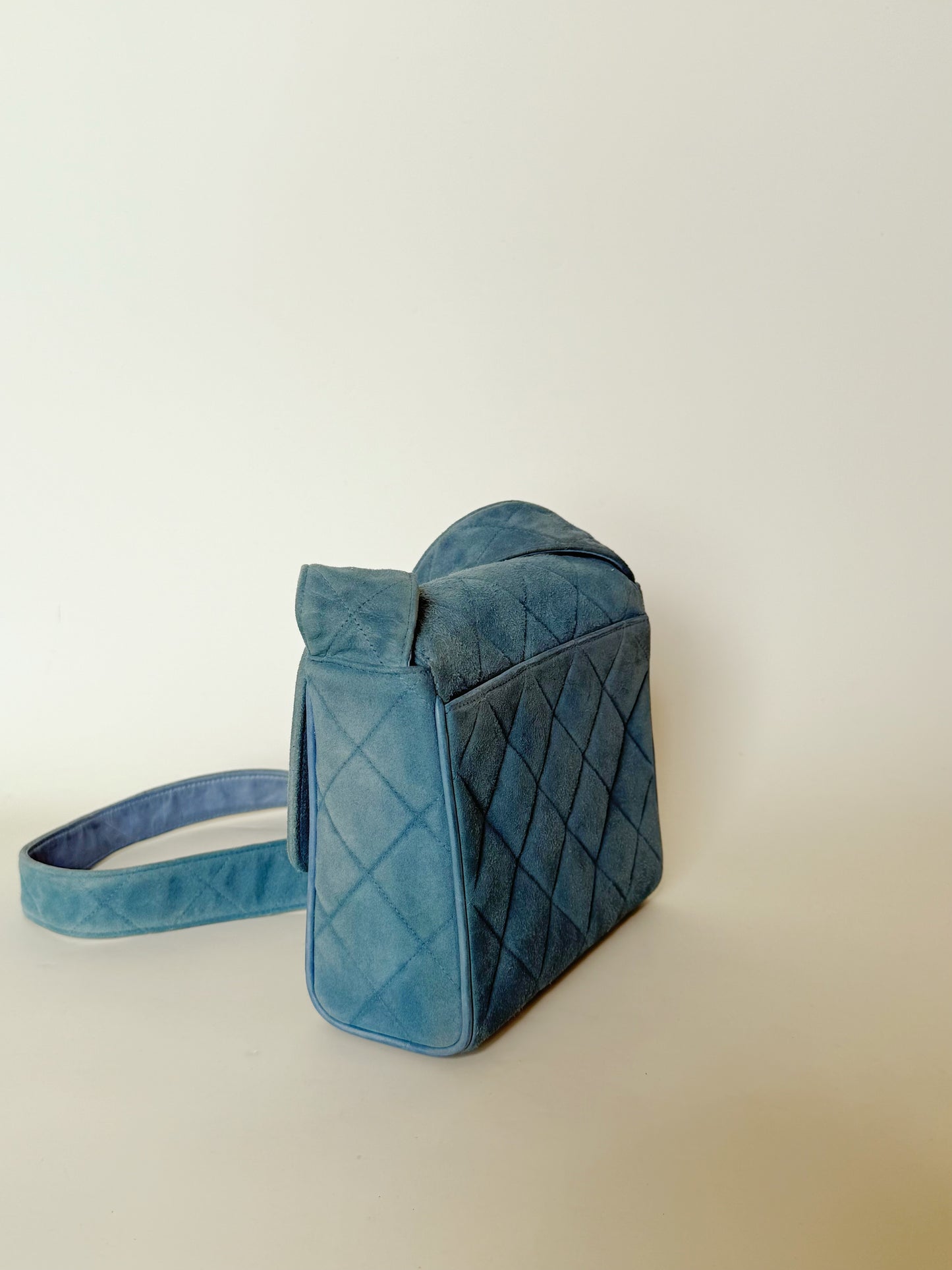 Chanel Suede Shoulder bag