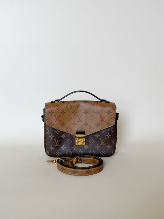 Louis Vuitton Monogram Pochette Metis