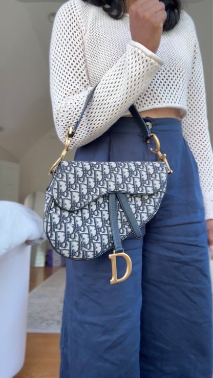 Christian Dior Classic Oblique Saddle Bag (Medium)