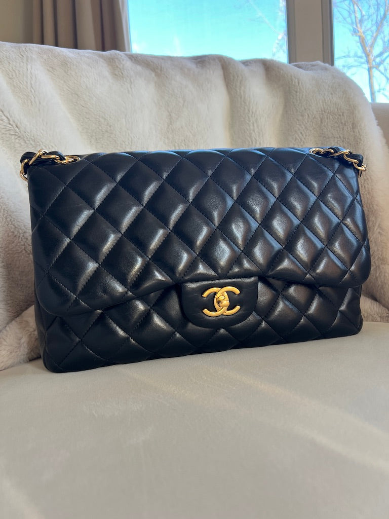 Chanel Classic Jumbo Double Flap