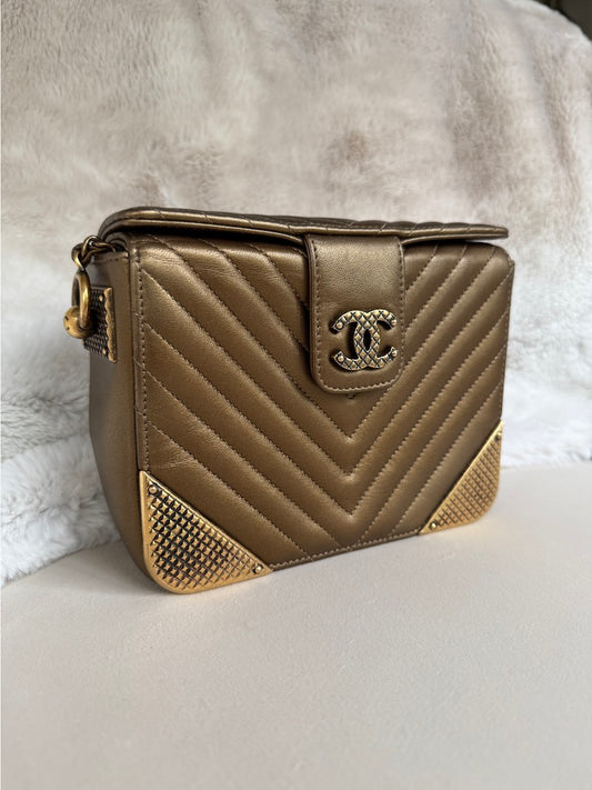 Chanel Rock The Corner Minaudière Bag